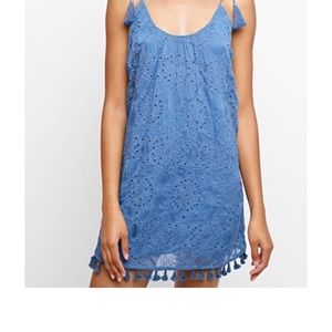 Adorable Heartloom blue dress with tassels